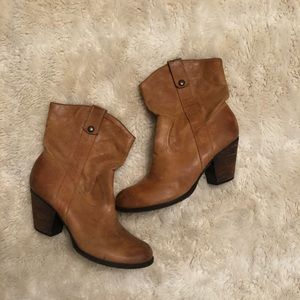 Ankle boots